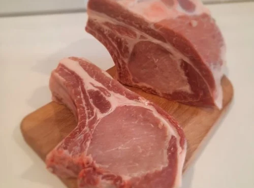 Côtes de Porc Élevées en Plein Air